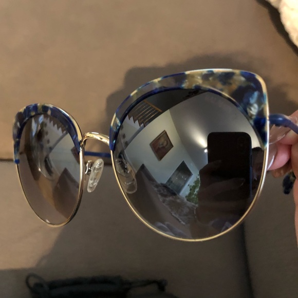 NIB Balmain BL2509 Blue Tortoise CatEye Sunglasses - Picture 8 of 10